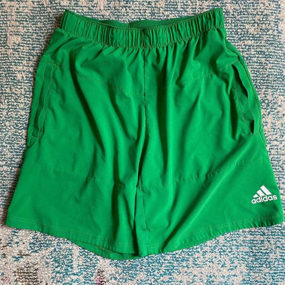 Adidas green athletic shorts men’s large